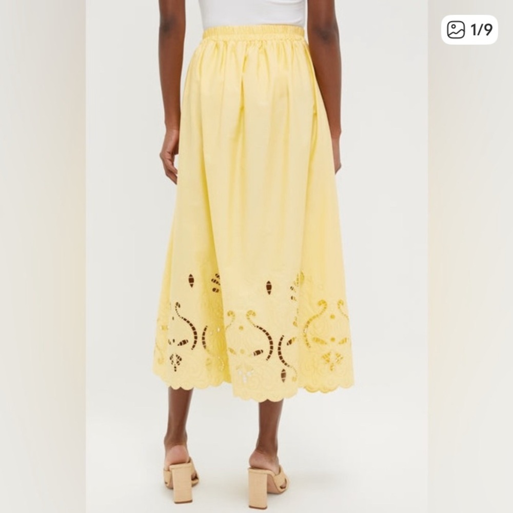 Moon River Sunny Yellow/Orange Embroibered Eyelet A-Line Skirt NWOT
